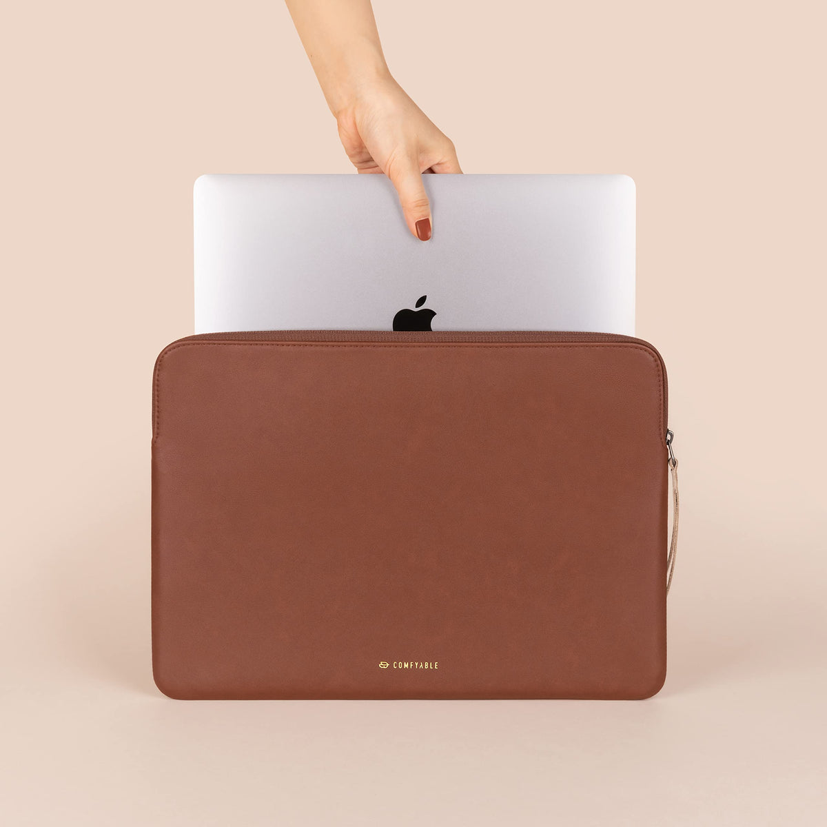Comfyable Leather Laptop Sleeve Compatible with 16 Inch MacBook Pro M5 Pro/Max & 15 Inch MacBook Air M5 2026 (Loose Fit), Brown