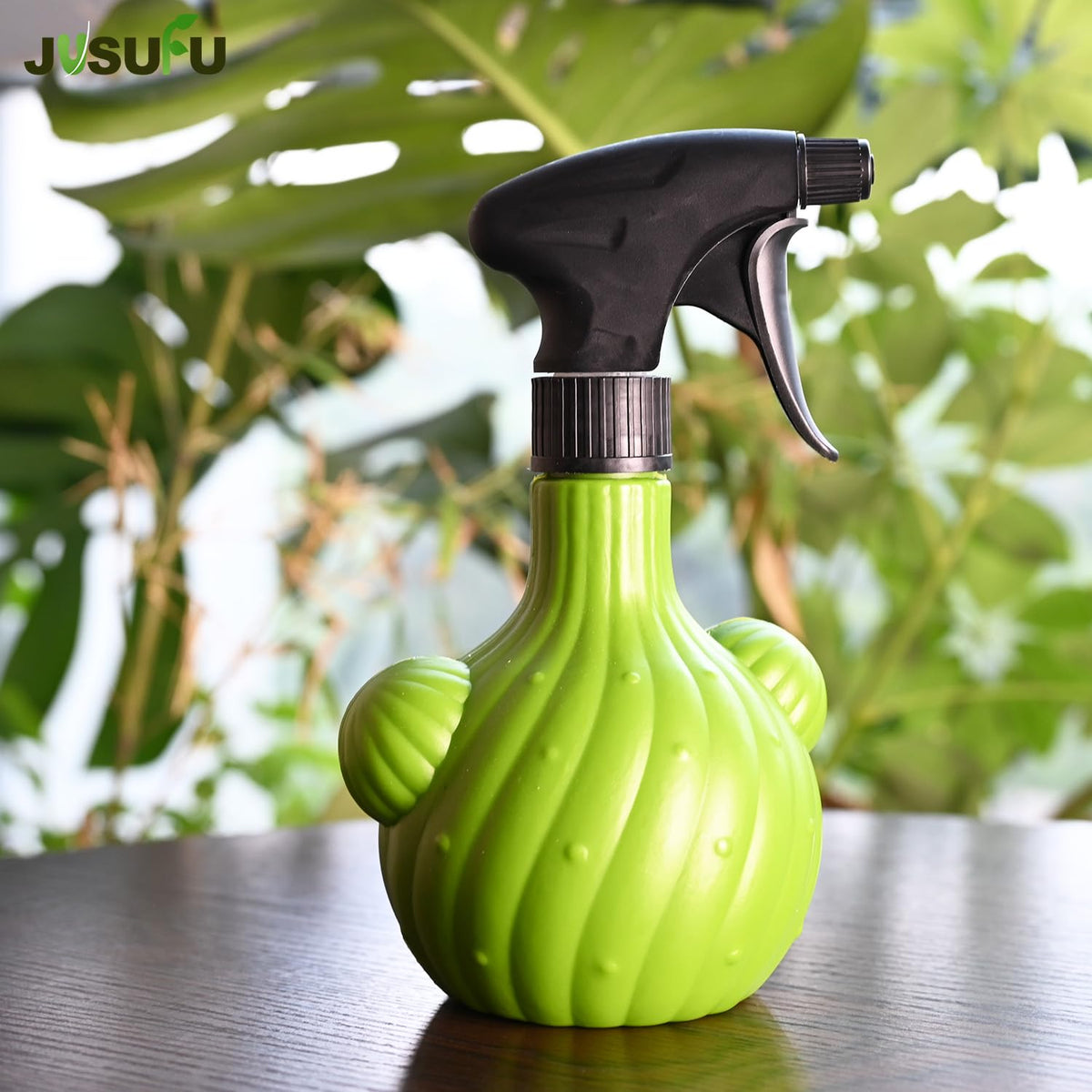 JUSUFU Plant Mister Spray Bottle,Spray Bottle for Indoor and Gardens, Continuous Water Mist Sprayer for Plants, Flowers, Cleaning (green 500ml/17oz)