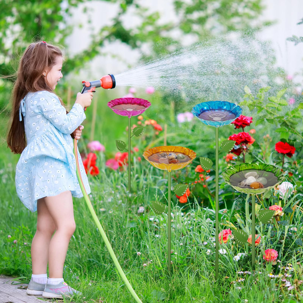 Bee Watering Station | 4 Pack Bee Baths for Garden | Metal Flowers Decorative Garden Stakes | Butterfly Feeder for Outside Garden Yard Decor (Red,Green,Blue,Yellow)