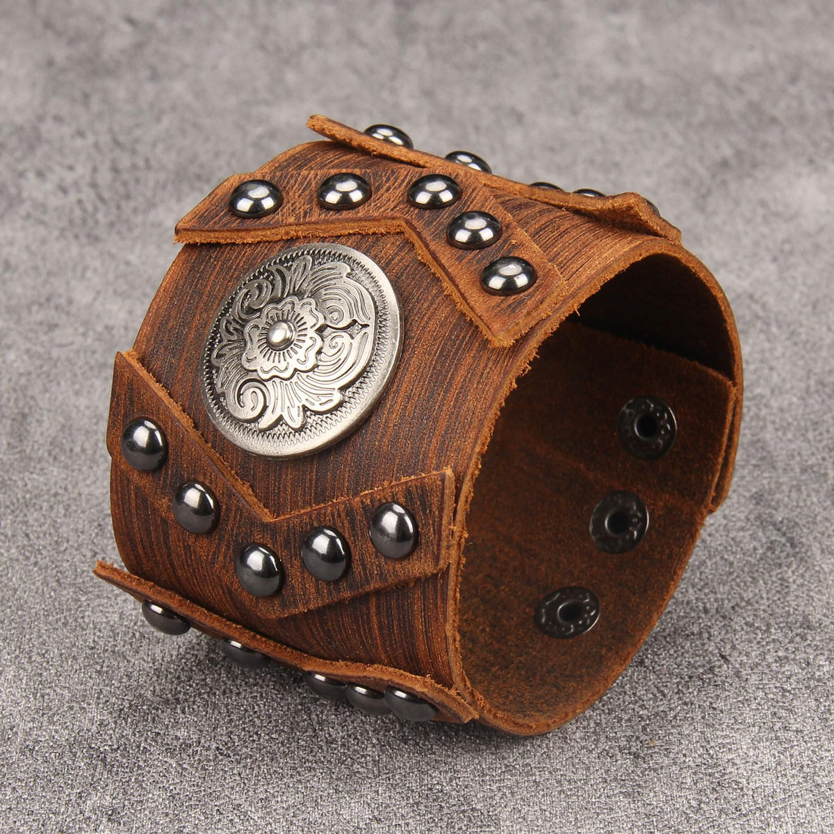 GelConnie Leather Cuff Bracelet Handmade Brown Leather Bracelets Studed Gothic Punk Mens Wrist Bracelet Wide Wristband