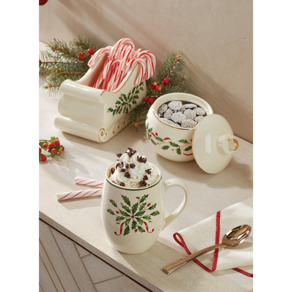 Lenox 890765 Holiday Ornament Candy Jar, Christmas Hosting