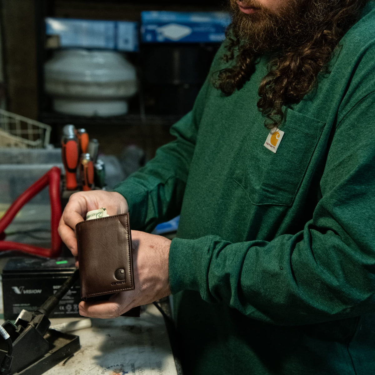 Carhartt Men's Durable Oil Tan Leather Wallets, Available in Multiple Styles – Front pocket, Bi-Fold, Trifold Wallets for Men, RFID Blocking & ID Holder