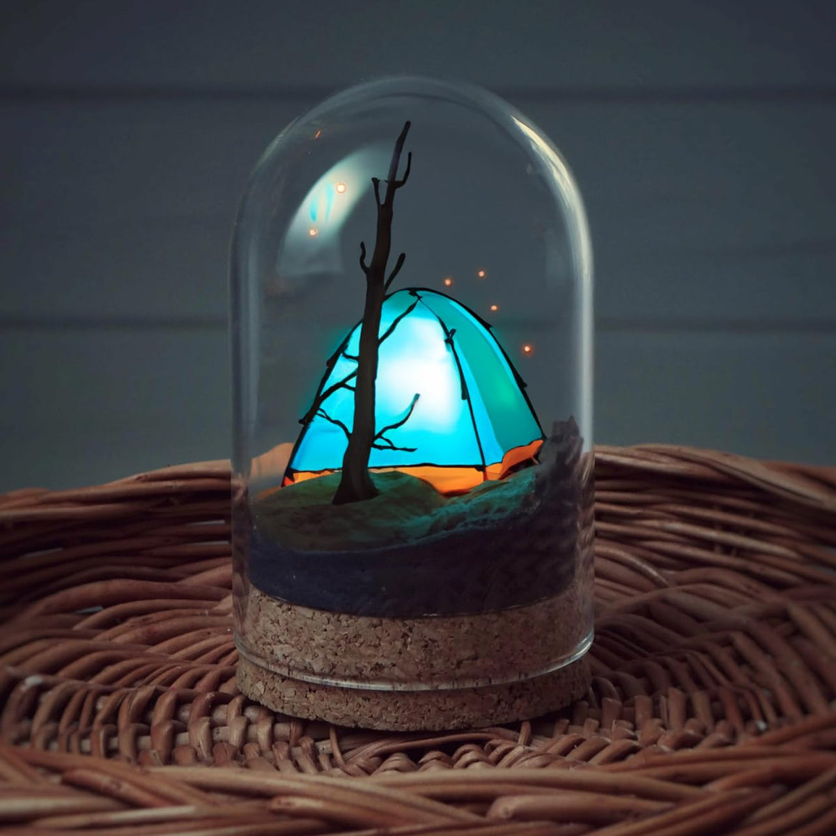 DECHOUS Small Glass Dome Cloches: 4 Inch Tall Clear Glass Cloche Bell Jar Decorative Display Dome with Base for Preserved Flower, Plants, Curios, Keepsakes, Party Favor