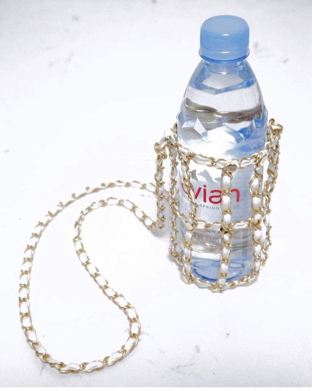 Water Bottle Holder with Strap - Carrier for Hydro Flask, Soda Can, Tumbler and Standard Bottles - Crochet Sling Bag Ideal for Walking, Hiking, Gym and More - Wear Over the Shoulder or Crossbody