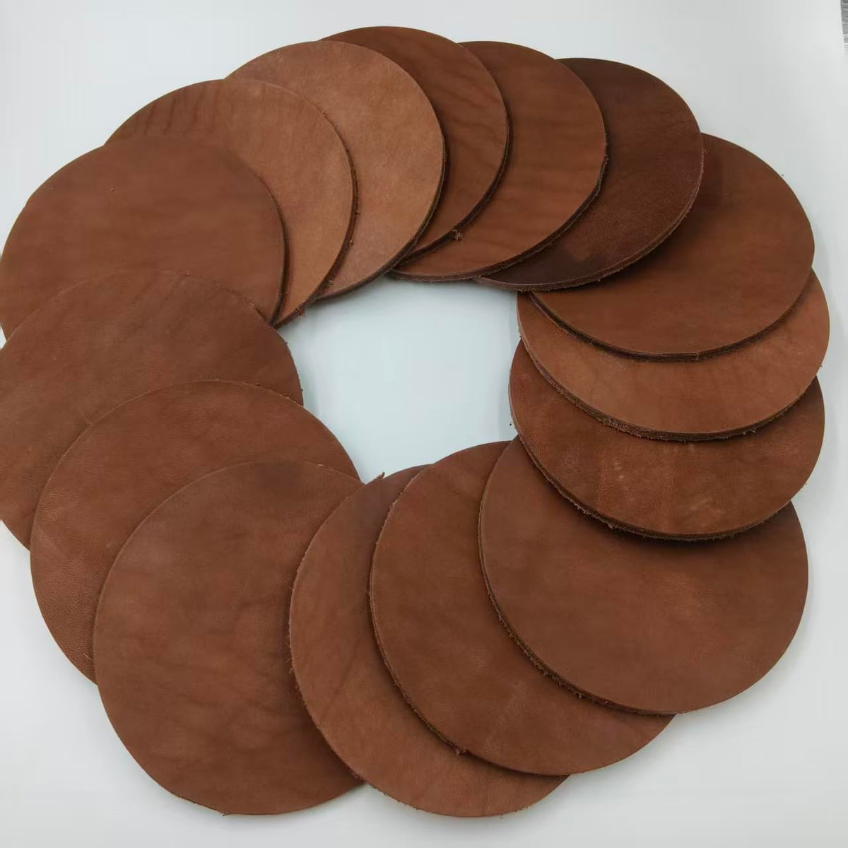 YiJiaXiang 120mm diameterRound Sliced Genuine Leather, 3-5mm Thick Natural Leather, Suitable for Stamping pad Leather Cutting Pieces, Coaster Making Process (Coffee Color 20 Pieces)