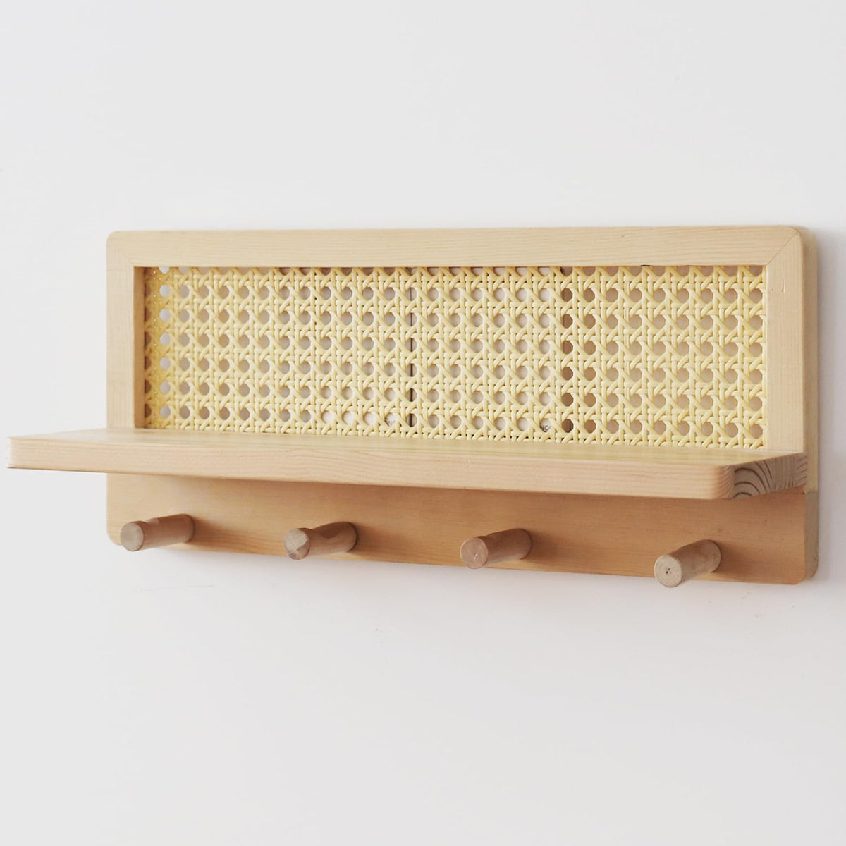 FRIADE PE Rattan Coat Rack Shelf Wall Mounted with 4 Hooks, Decorative Coat Hook Rack with Floating Shelf for Entryway, Nursery, Mudroom, Hallway, Kitchen, Office (Burlywood)