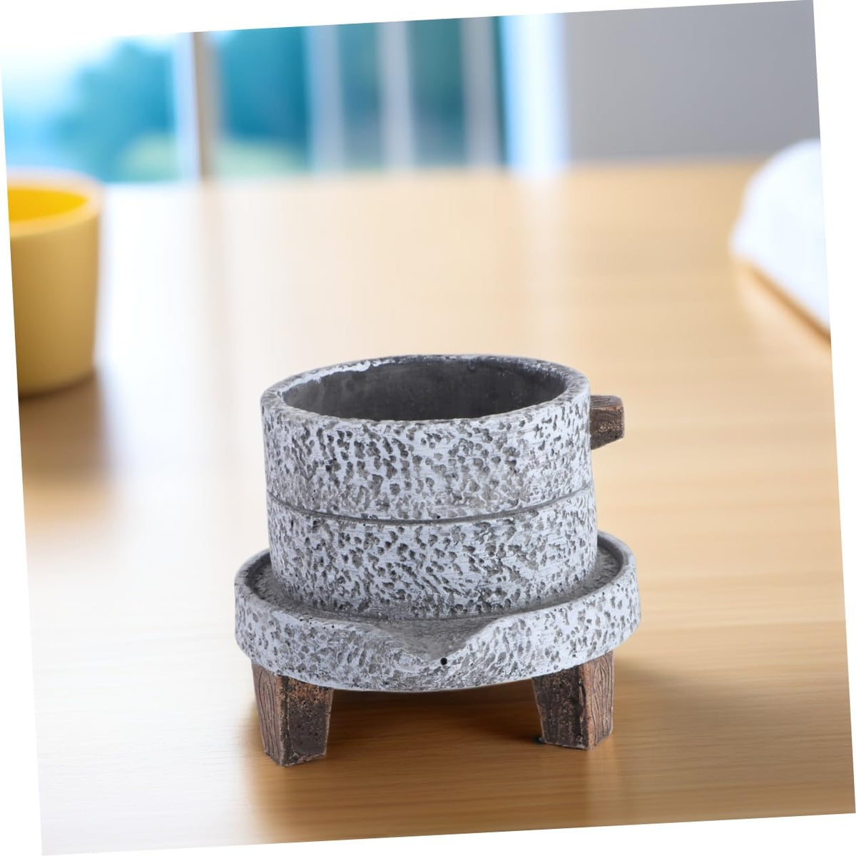 Happyyami Weathered Planter Large Stone Plant Pot Retro Cement Planter for Outdoor Indoor Garden Bonsai Pot Decorative
