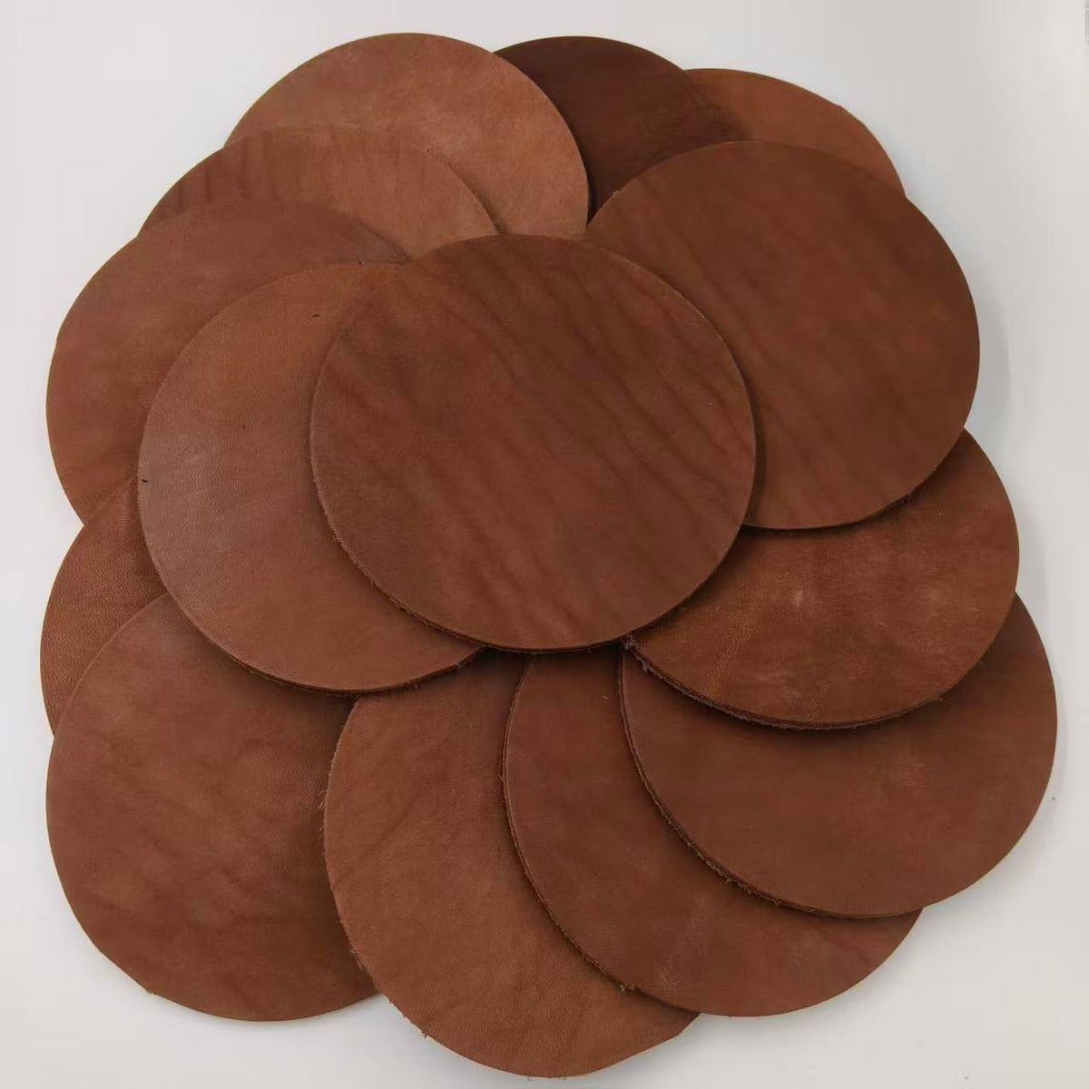 YiJiaXiang 120mm diameterRound Sliced Genuine Leather, 3-5mm Thick Natural Leather, Suitable for Stamping pad Leather Cutting Pieces, Coaster Making Process (Coffee Color 20 Pieces)