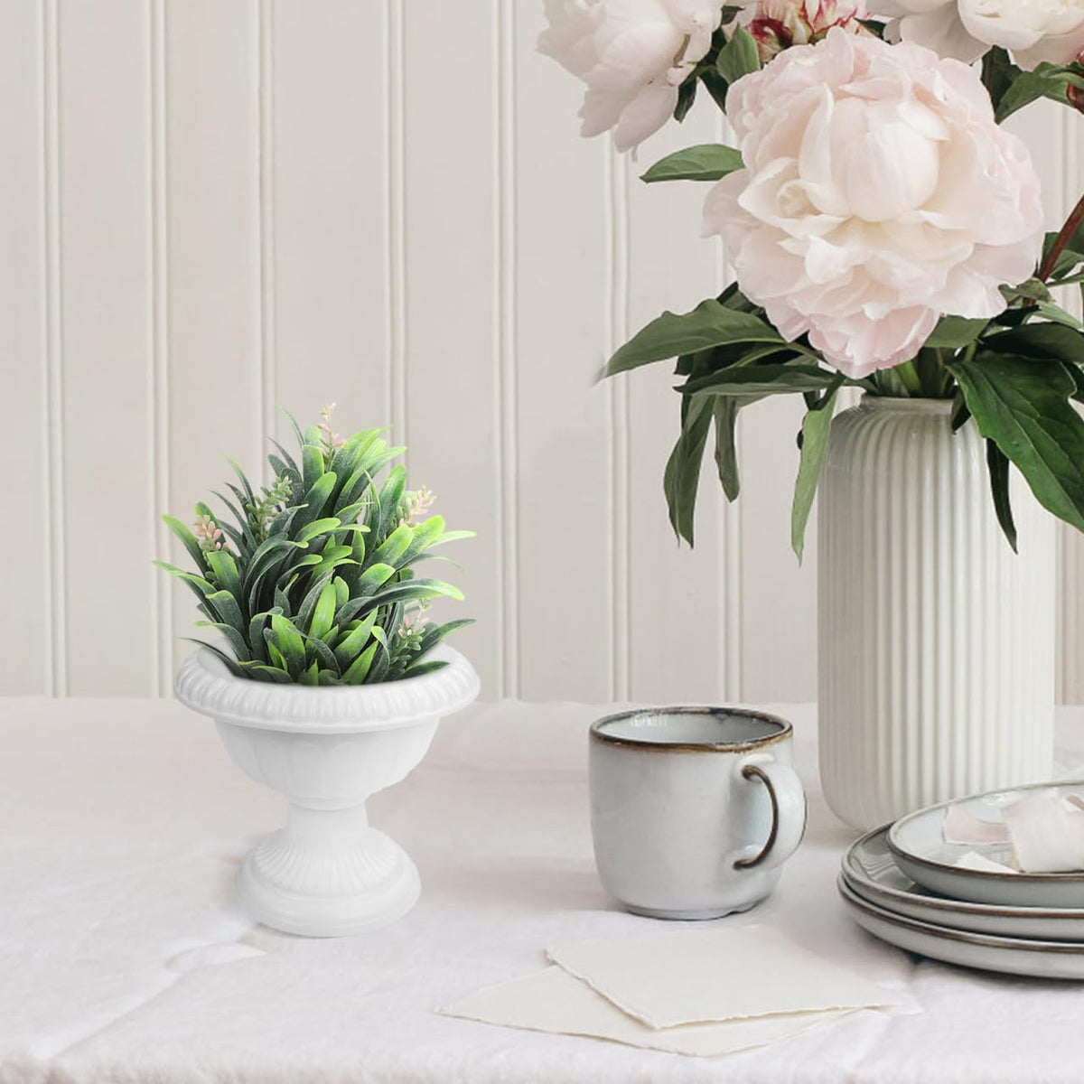 Amosfun 4pcs Mini Roman Flower Pots White Urn Planter Wedding Anniversary Party Porch Decoration Urn Planters Roman Home Decor 6.2 x 5.5 Inch