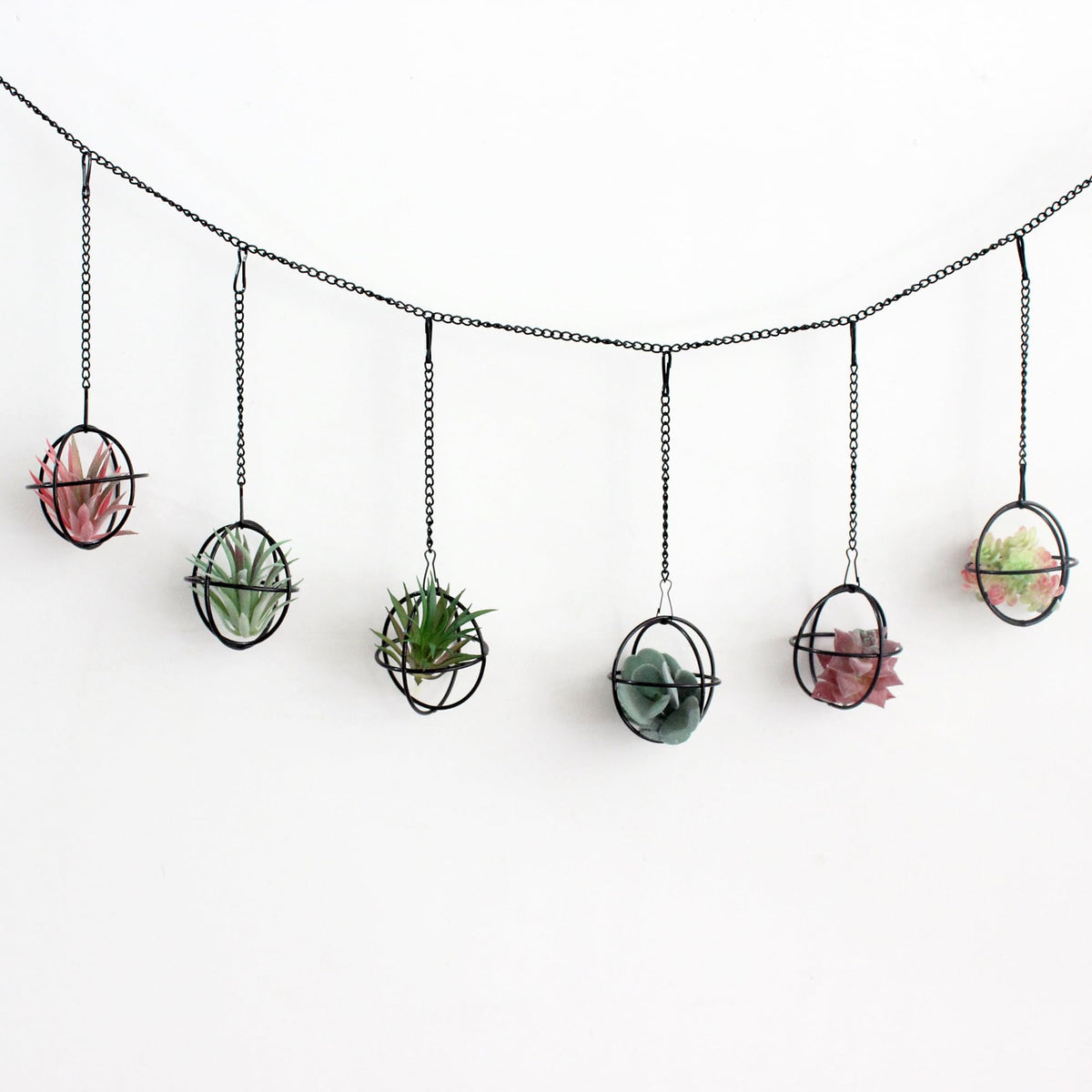 libproqia 6 Set Air Plants Hanging Holders Black Metal Himmeli Decor Modern Geometric Airplants Planter Air Fern Plants Hanger for for Home for Plant Lovers
