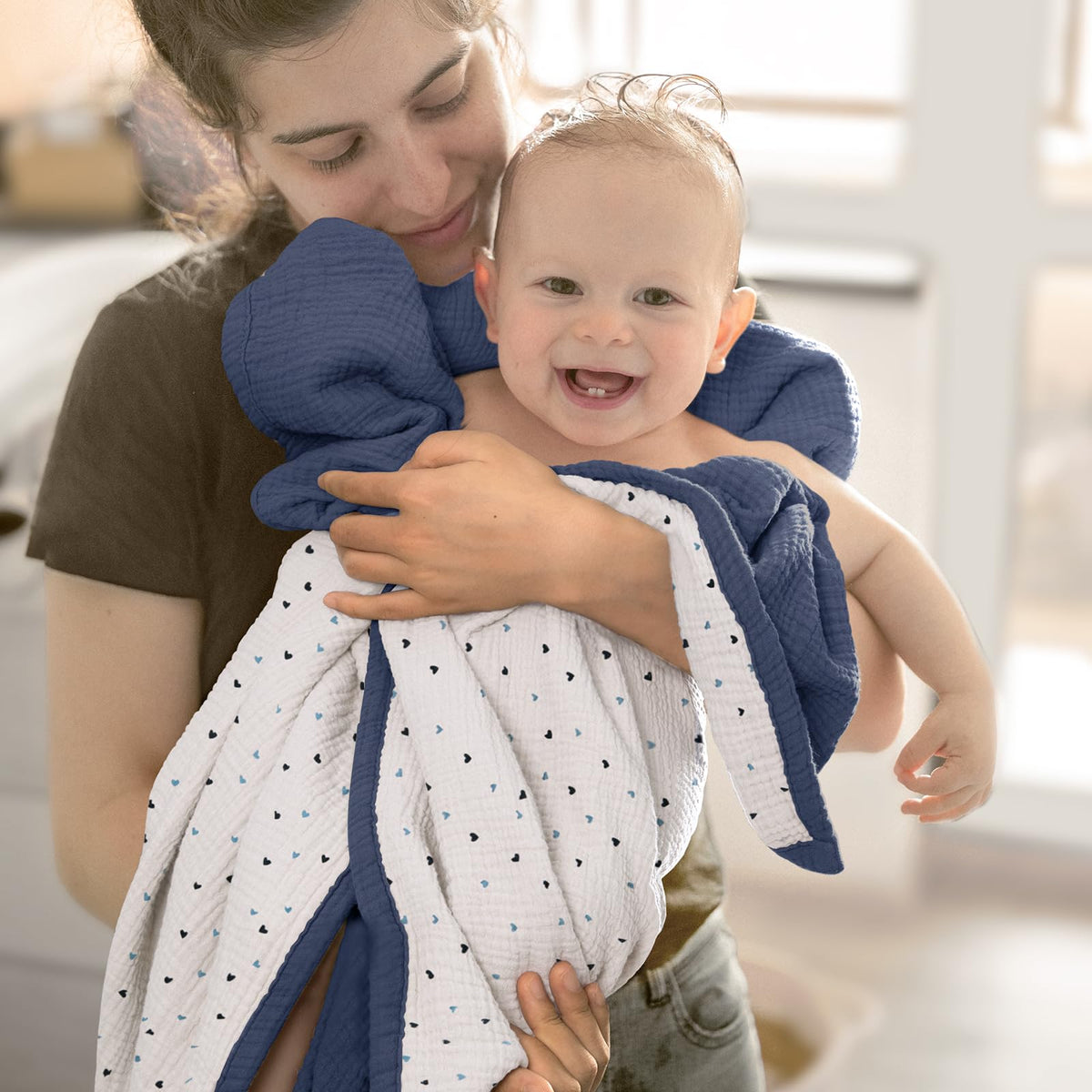 lulumoon Muslin Baby Blanket for Boys: Soft Cotton Toddler Blanket for Daycare - Reversible Lightweight Crib Bedding for Stroller & Travel 47"x47"(Blue)
