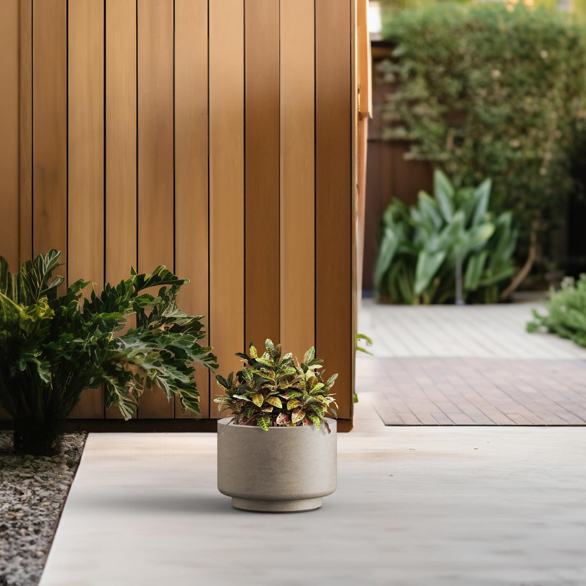 Kante 10 Inch Dia Concrete Planter, Round Pedestal Design Garden Pot for Indoor Outdoor Plants, Modern Flower Pot with Drainage Hole and Rubber Plug, Weathered Concrete