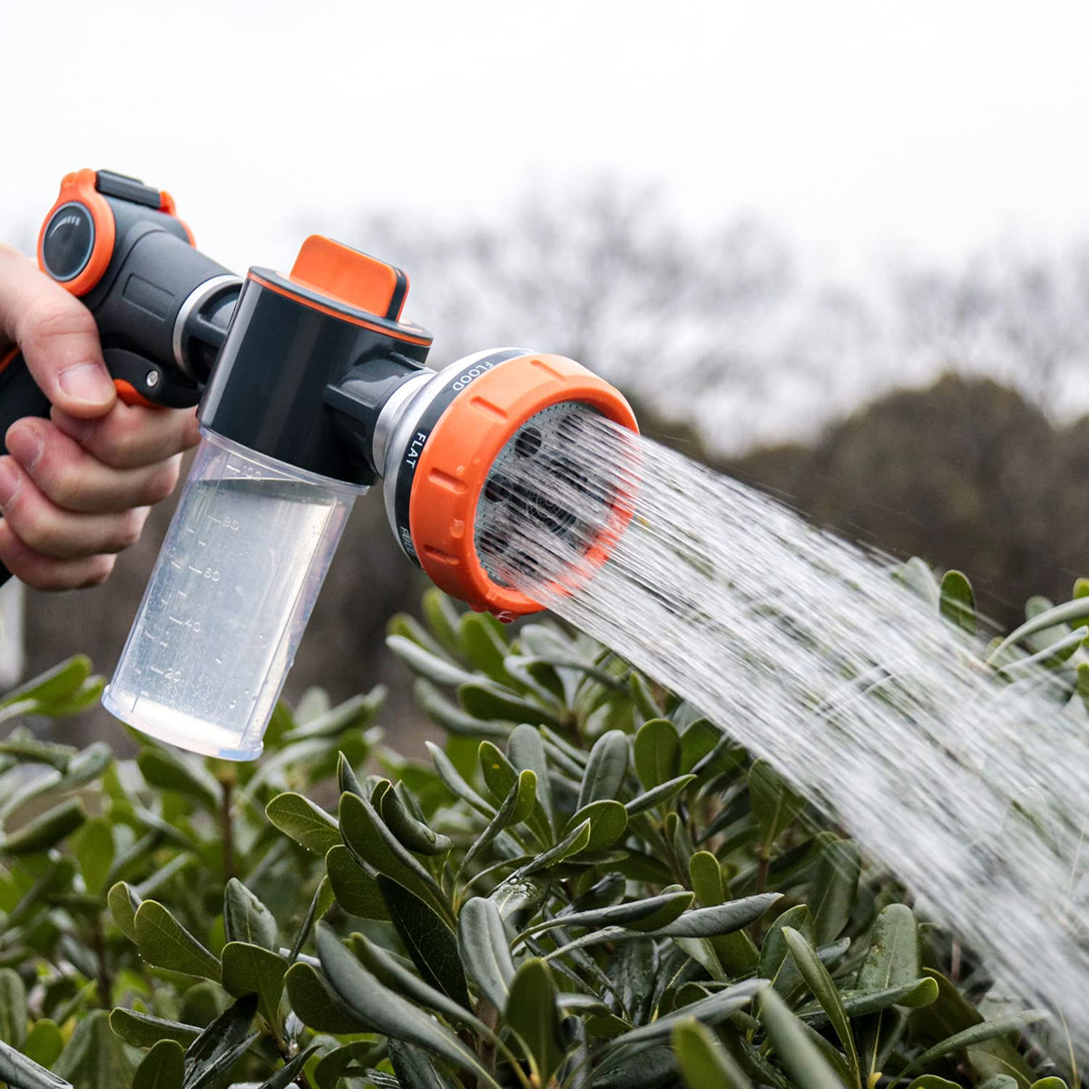Garden Hose Nozzle,8 Patterns Hose Sprayer High Pressure,Heavy Duty Dog Wash,Metal Water Hose Nozzle with Soap Dispenser,Car Wash Foam Gun