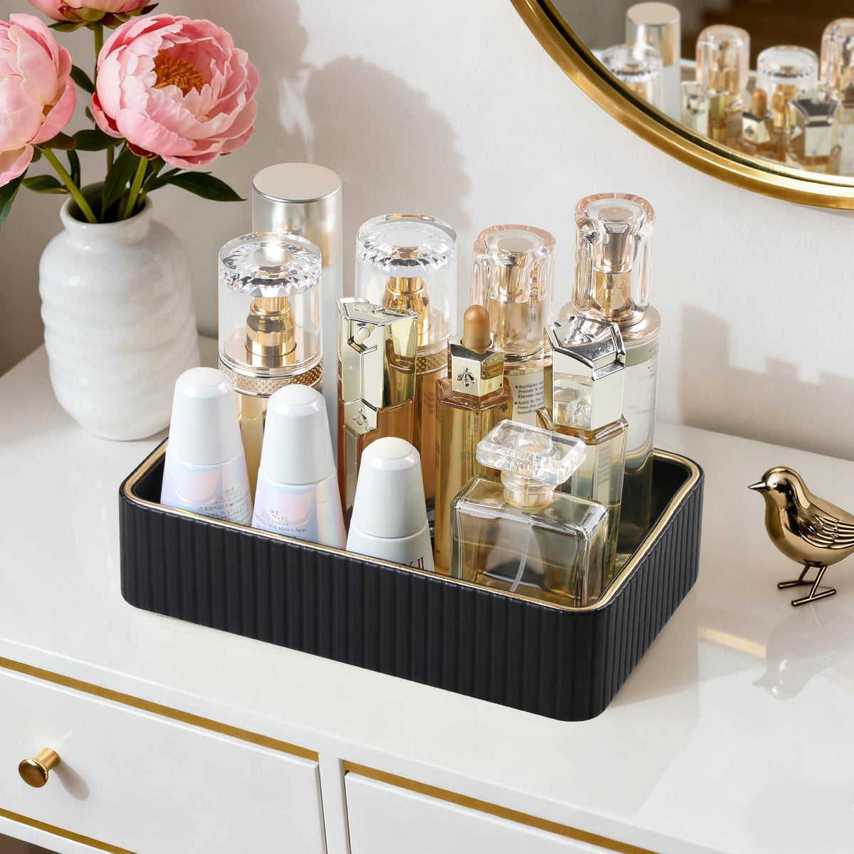 MEIBOOCH Desk Organizer Tray, PU Leather Nightstand Organizer Perfume Valet Tray for Men Women, Decorative Vanity Trays Trinket Dish Key Bowl for Entryway Table (Black, Small)