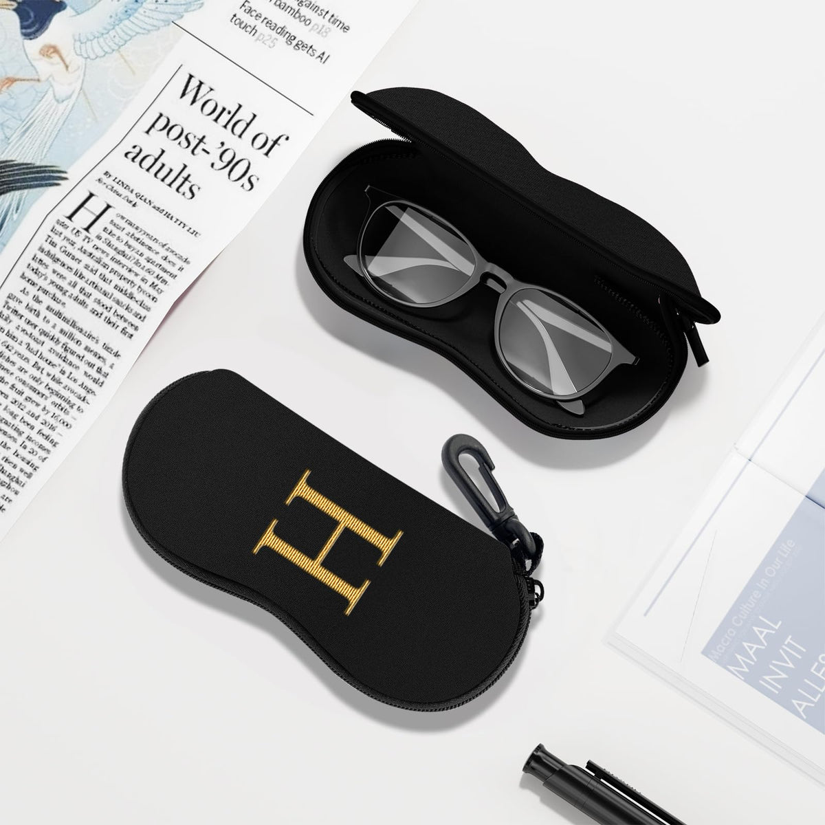 NPOOYI Initial Sunglasses Soft Case, Ultra Light Portable Neoprene Zipper Glasses Case for Men Women, Letter H