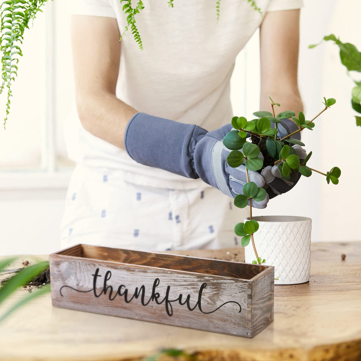 Patelai 1 Pcs 15.7inch Centerpiece Table Decorations Wood Planter Rectangular Planter Decorative Window Planters Rustic Wooden Box Floral Natural Centerpieces for Wedding Decor(Thankful Style)