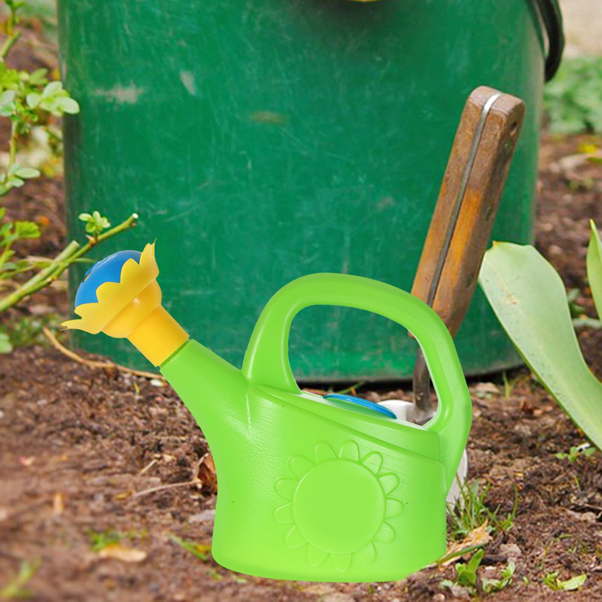 Plastic Watering Can Small Watering Can for Kids Outdoor Garden Flower Pool Beach Bath, Pack of 2 (Random Color)