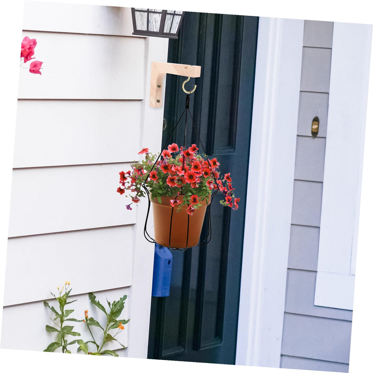IMIKEYA Wooden Plant Hanging Hooks 2pcs Heavy-Duty Wall Plant Hanger Brackets for Indoor and Outdoor Use Natural Wood Color