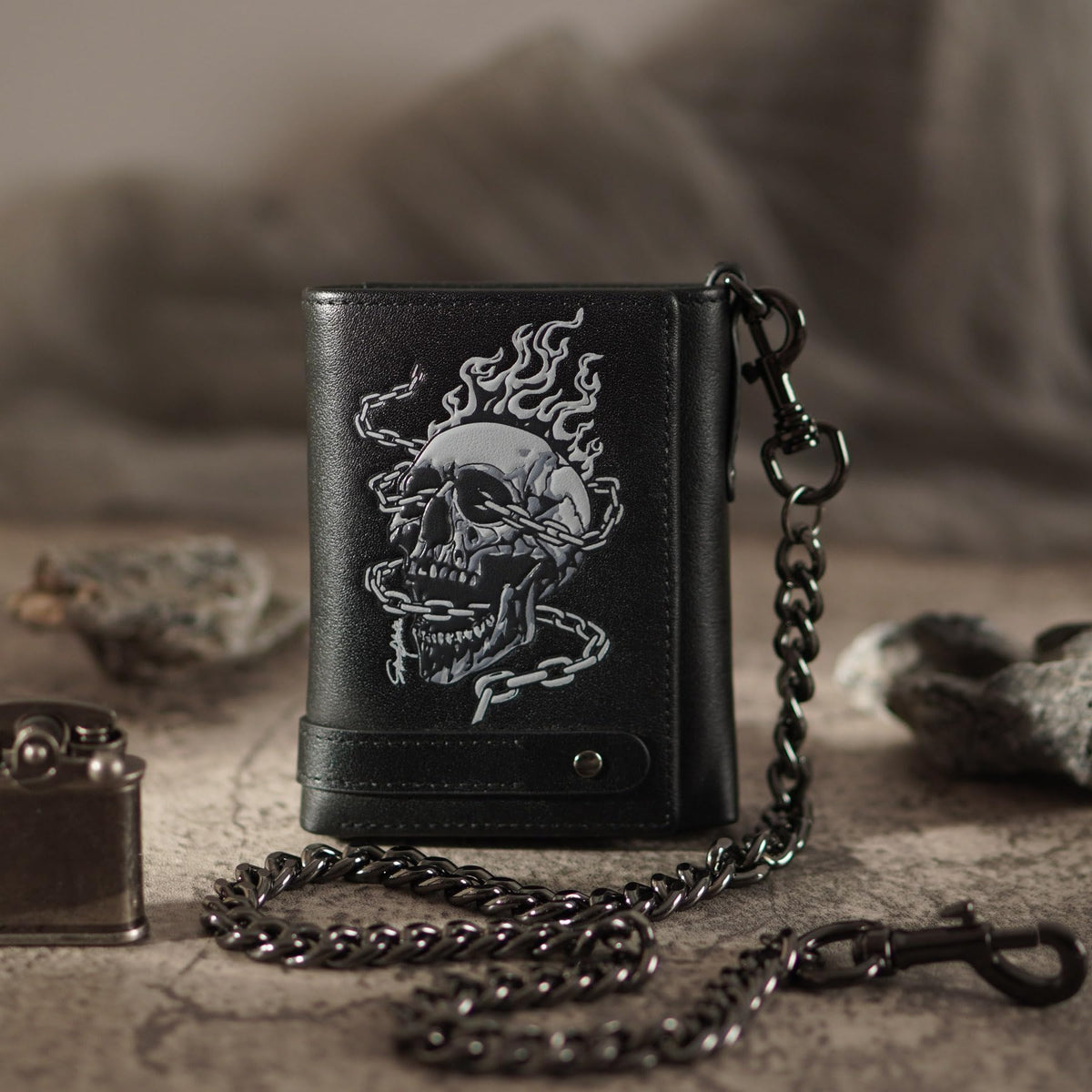 skneephate Men's Wallet With Chain Skull Trifold Wallets For Men,Soft Leather Wallet Chains Rfid Blocking Cool Mens Gift Idea (black)