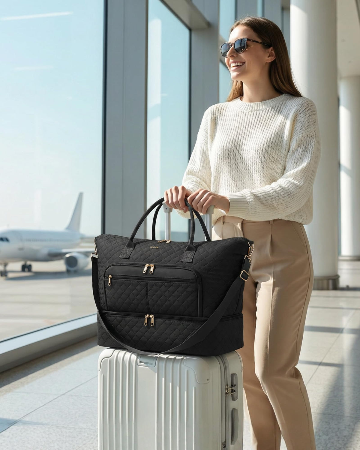HOTOR Travel Duffle Bag for Women - Carry on Bag with Toiletry Pouch & Shoe Compartment, Large Overnight Weekender Bags for Gym, Business Trips, Sports and Hospital, Black, 17.3" x 7.9" x 13.4"
