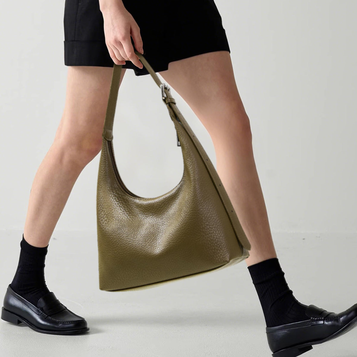 KALIDI Crescent Tote Bag, Women Underarm Handbag Vegan Leather Zipper Shoulder Purse Hobo for Evening Shopping Casual
