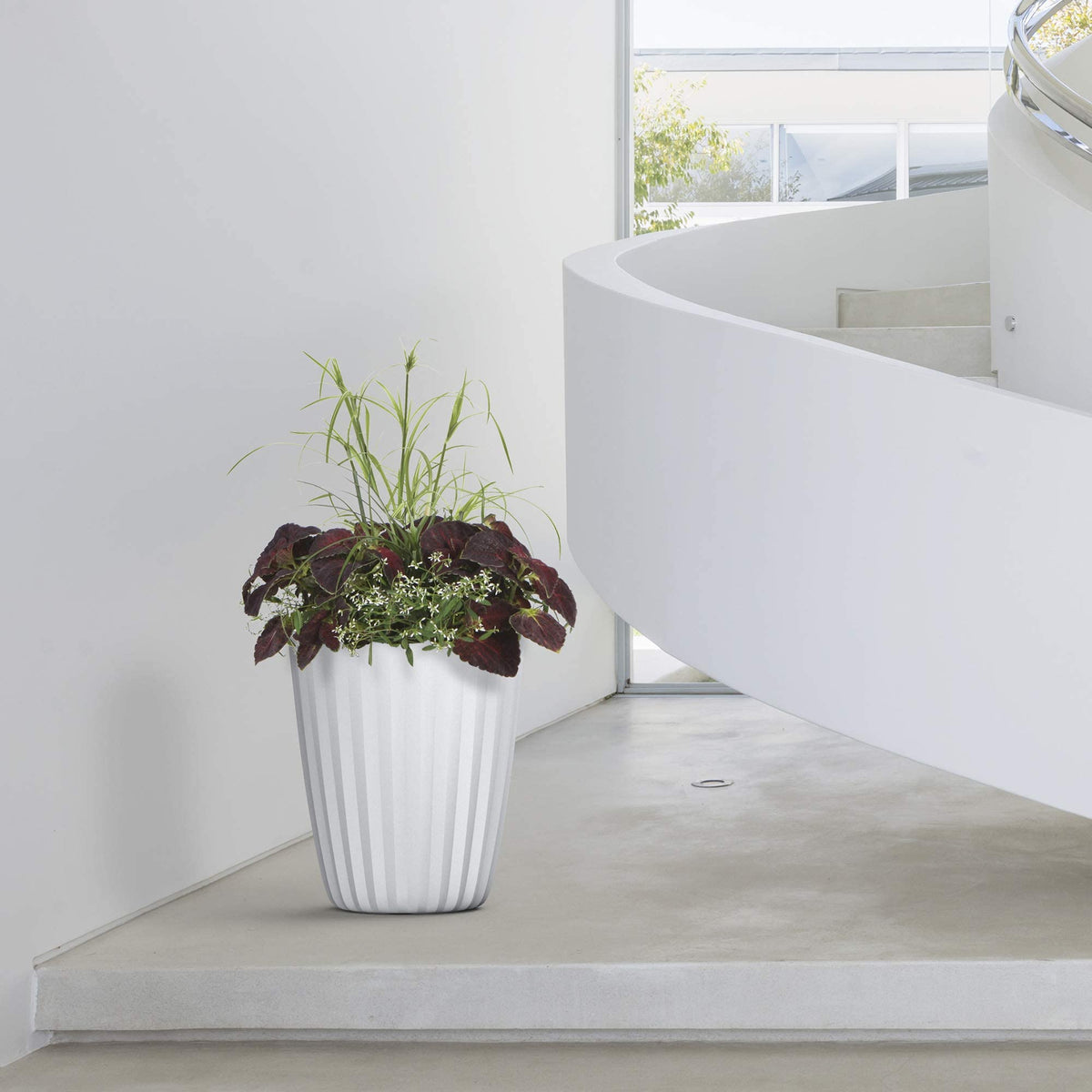 Crescent Garden Pleat Modern Decorative Planter, Indoor/Outdoor Pot, Resin Planter with Drain Hole - 15" W x 15" H (Caviar Black)