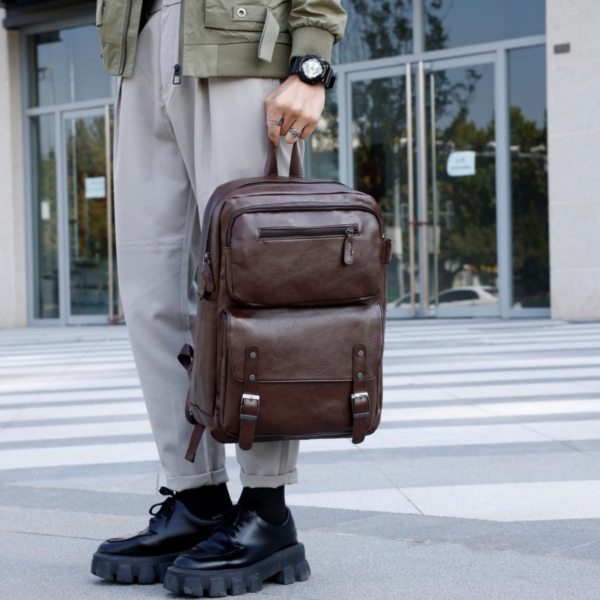 ORILOOSEN PU Casual Backpack，Men Women casual Leather laptop backpack，Daily commuter leather backpack，work bag (Brown)
