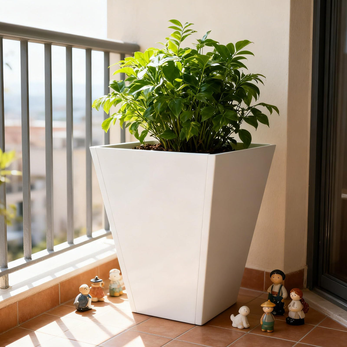 Kllkmmws Garden Planters, Indoor Outdoor Large Iron Taper Plant Pot with Bottom Drain Hole, Flower Pots for Front Porch, Patio, Balcony (White, 16 * 16 * 18in)