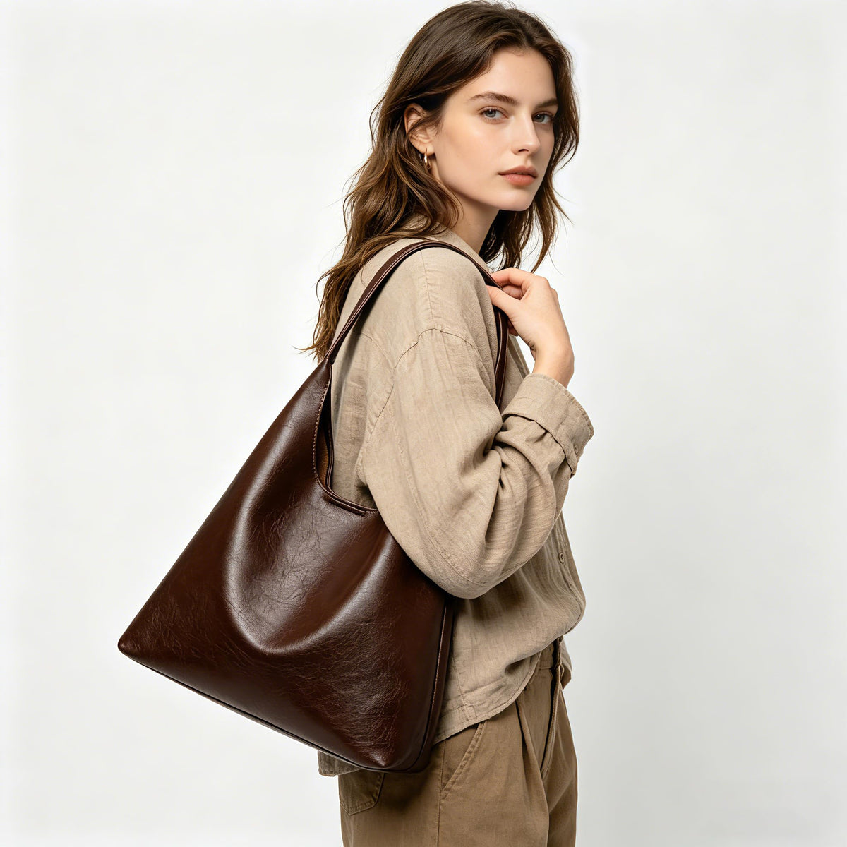 Hobo Tote Bag for Women, Large Capacity Soft Vegan Leather Shoulder Bag with Inner Pouch for Work Casual (Coffee)