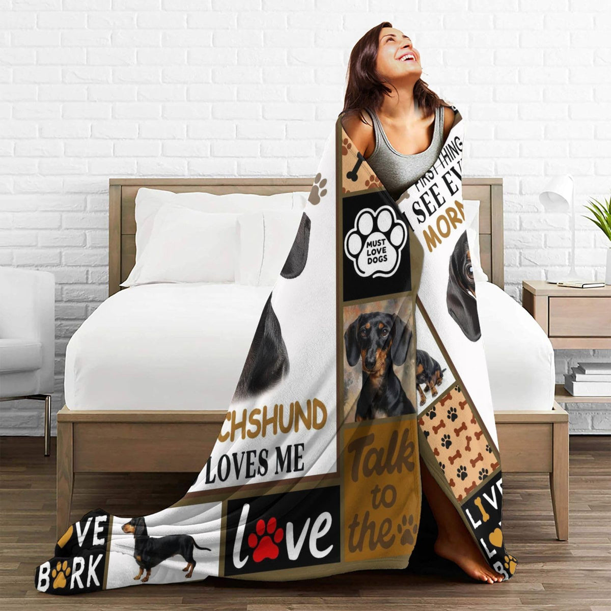 Lovira Dachshund Throw Blanket Dog Print Blankets Gifts for Couch Sofa Bed Stuff Decor Lightweight Soft Cozy Fleece Plush Warm Flannel Bedding for Lover Men Women 40"x50"