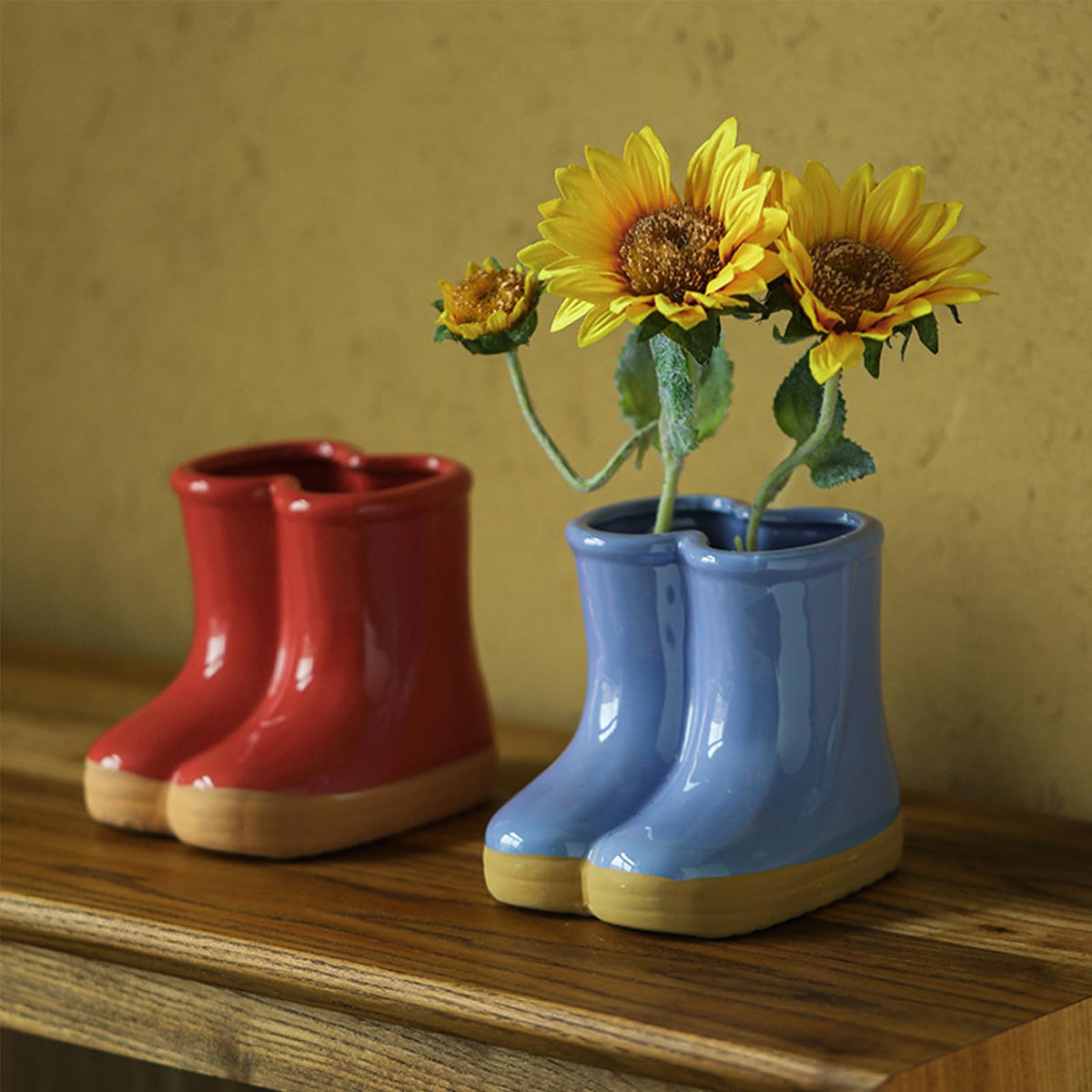 SUZEPER Ceramic Boots Vase, Creative Boots Succulent Planter,Funny Plant Pot for Indoor Outdoor Garden Home Decor(10x13x12cm(4x5x5inch), Orange)