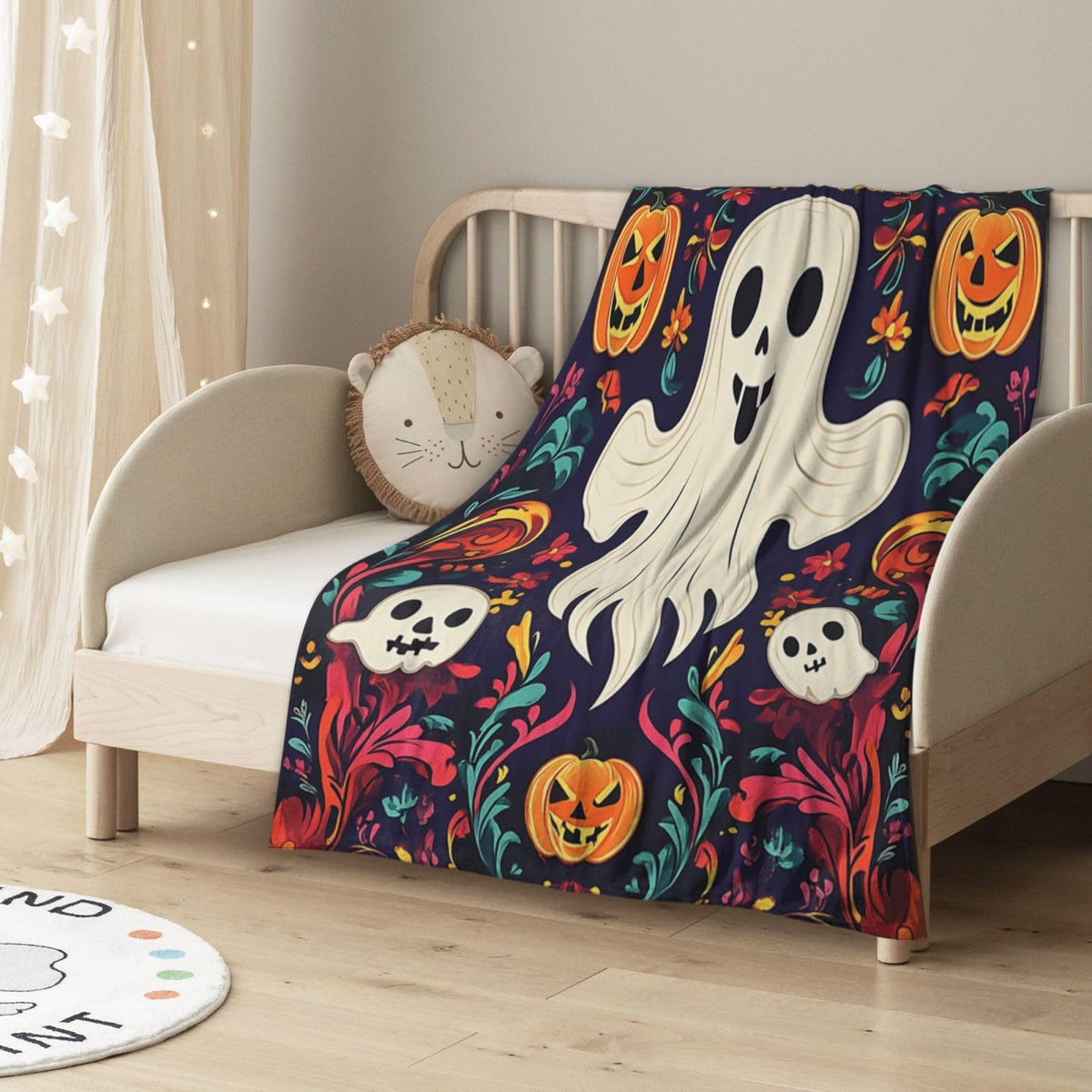 CDSASHCA Spooky Ghosts Flannel Blanket,Cute Design with Floating Phantom Print,Ultra-Soft Fleece for Festival Party Cozy Vibes，Suitable for Sofa,Bed and Office Decoration，Gifts for Friends 30X40 inch