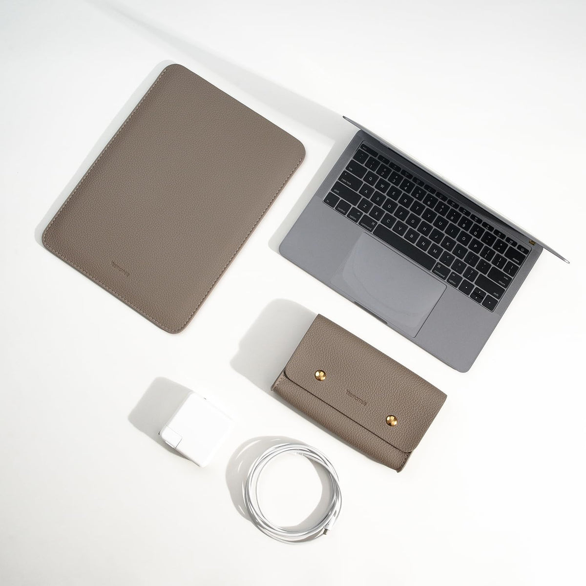Yesmornsis PU Leather Padded Laptop Sleeve Bag 13Inch Compatible with New MacBook Air 13 A3113 M3, 2024 MacBook Pro 13 M2 A2686 with Charger Pouch Color Camel