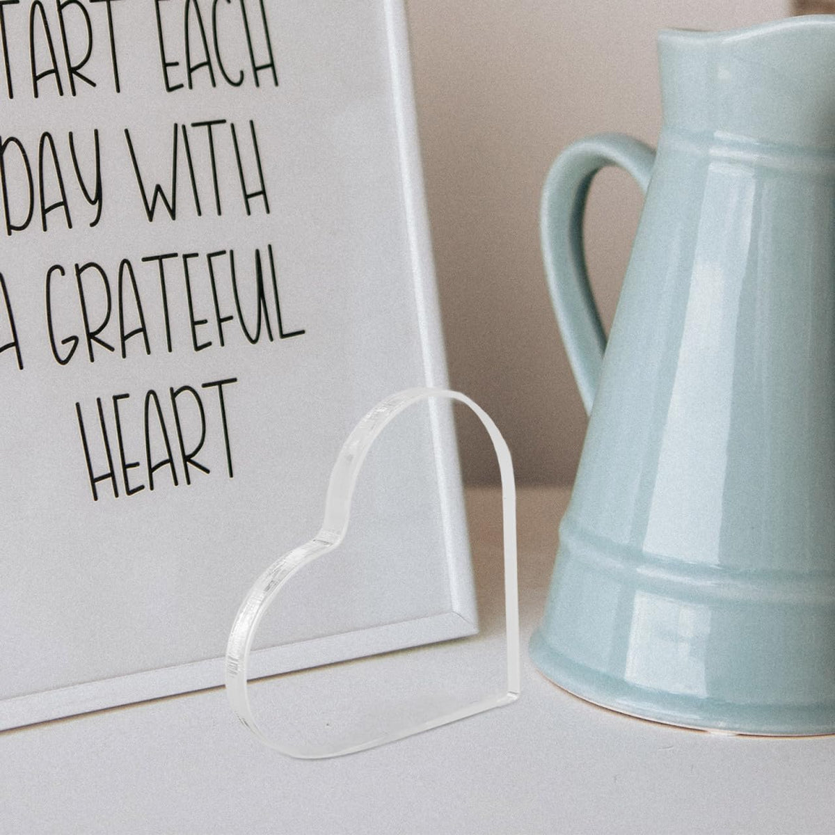 HOLIDYOYO Clear Acrylic Heart Ornament Blanks 4.25X3.93In Transparent DIY Craft Boards for Home Decoration Art Projects and Personalized