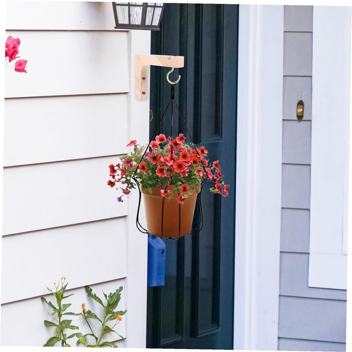 TOYANDONA Wooden Hanging Plant Hooks 2pcs Indoor Wall Plant Hangers Heavy Duty Natural Wood Flowerpot Holders for Indoor Outdoor Garden Wall-Mounted Hanger Brackets