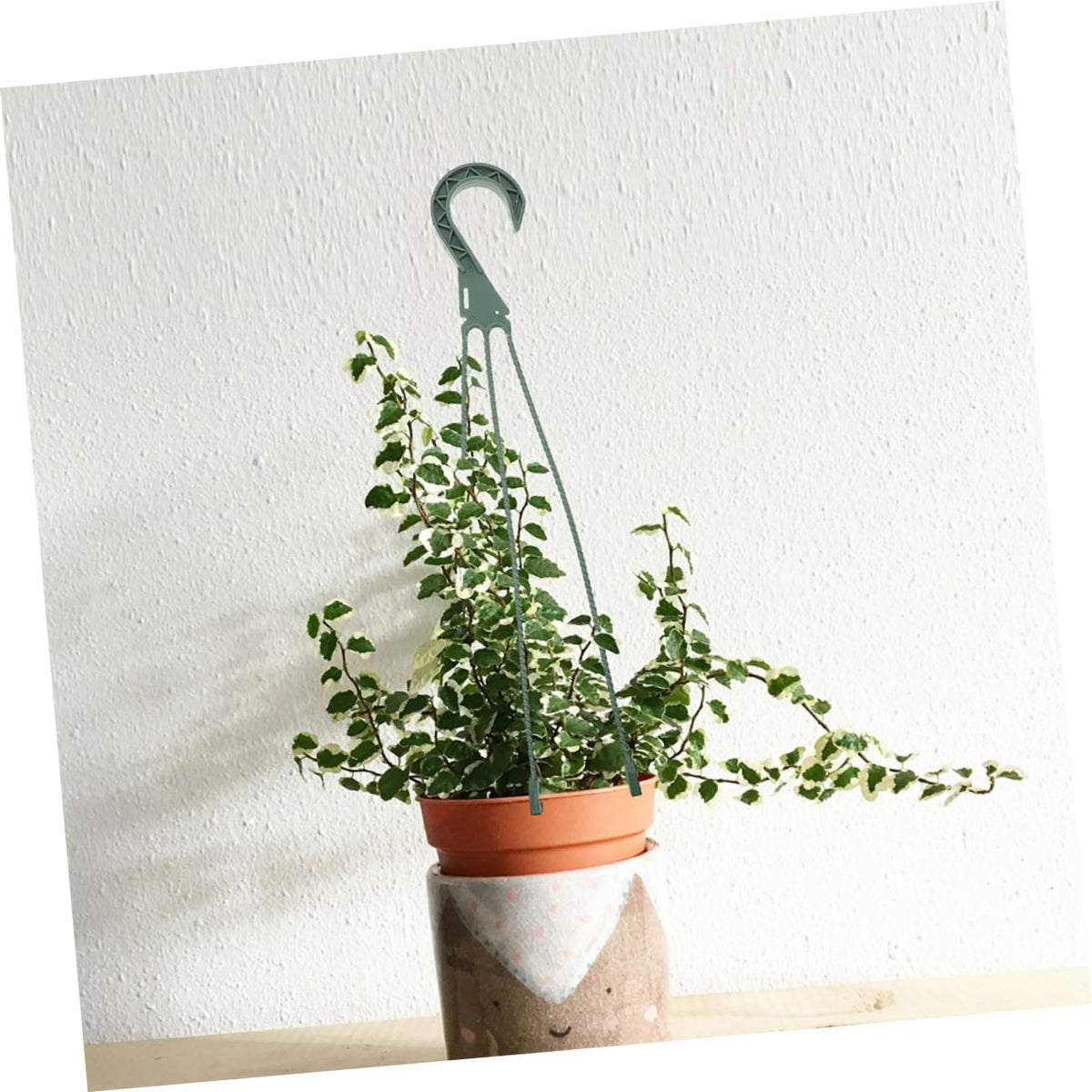 CIYODO 5Pcs Hanging Planter Hooks Set Plant Hangers with Chains for Use Space Saving for Succulents Flower Pots for Areas