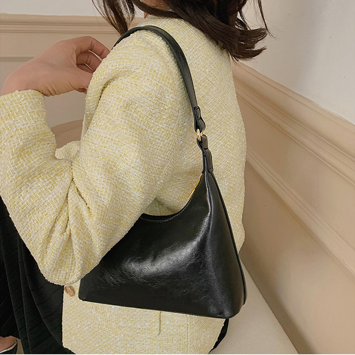 Liziblloy Shoulder Bag for Women Small Retro Vegan Leather Handbags Trendy Purses 2025 Cute Mini Vintage Hobo Underarm Bag,Black