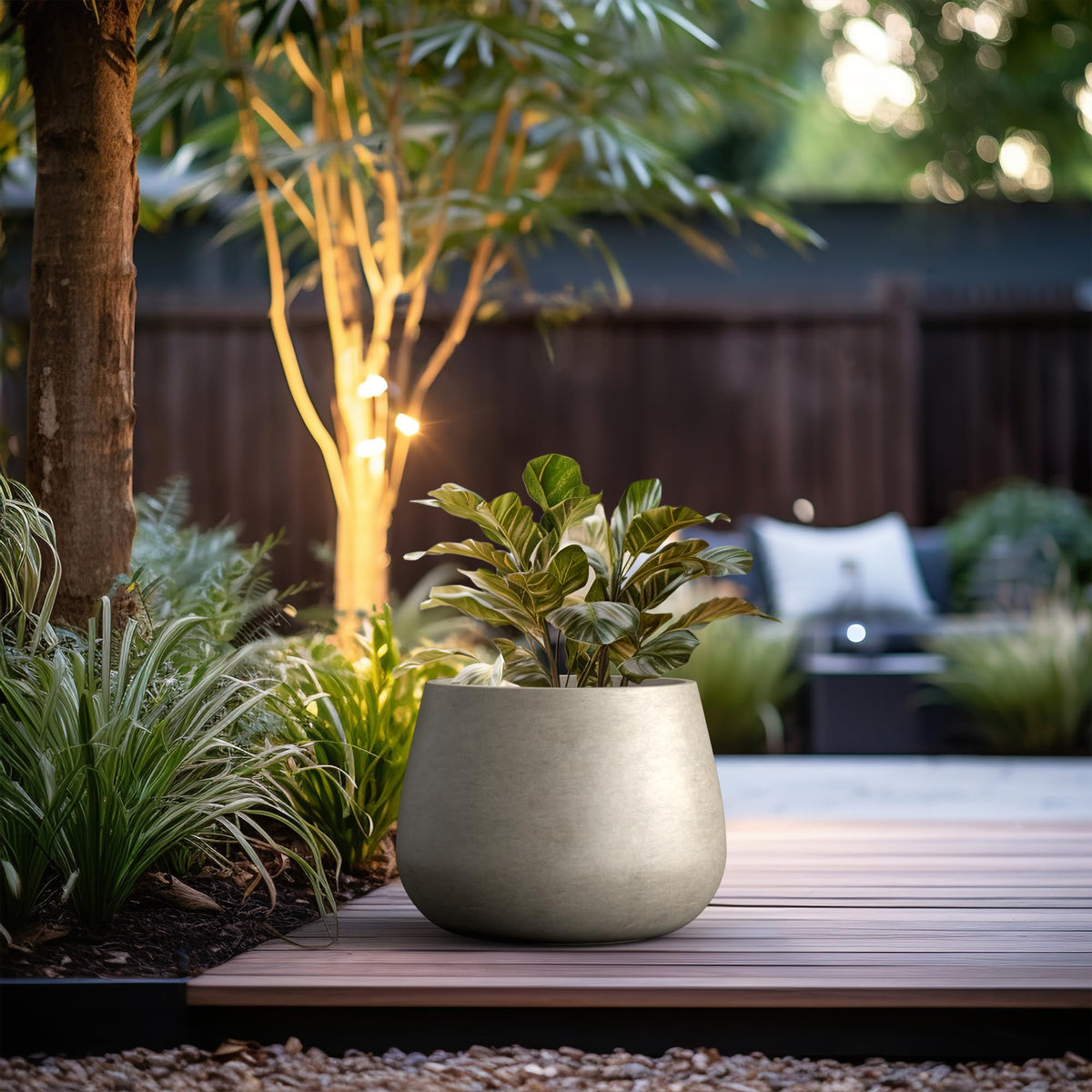 Kante Curva Series Planter, 14.8 Inch Round Concrete Garden Pot with Draiange Hole and Rubber Plug, Suitable for Indoor Plants, Home, Garden, Patio, Weathered Concrete