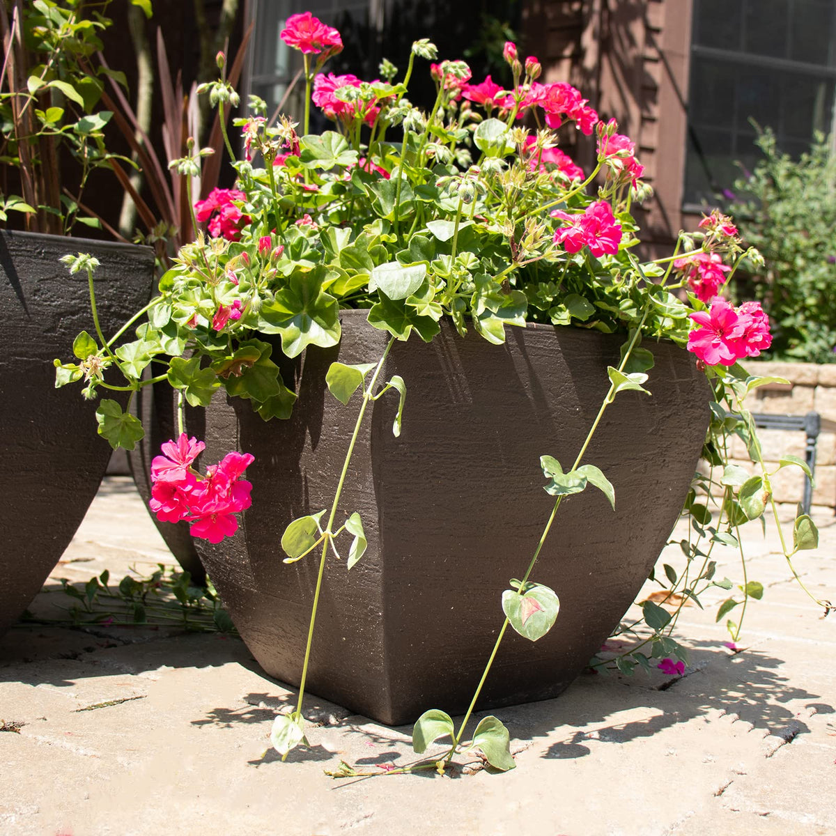 Tusco Products MSQ16ES Modern Square Garden Planter, 16-Inch, Espresso