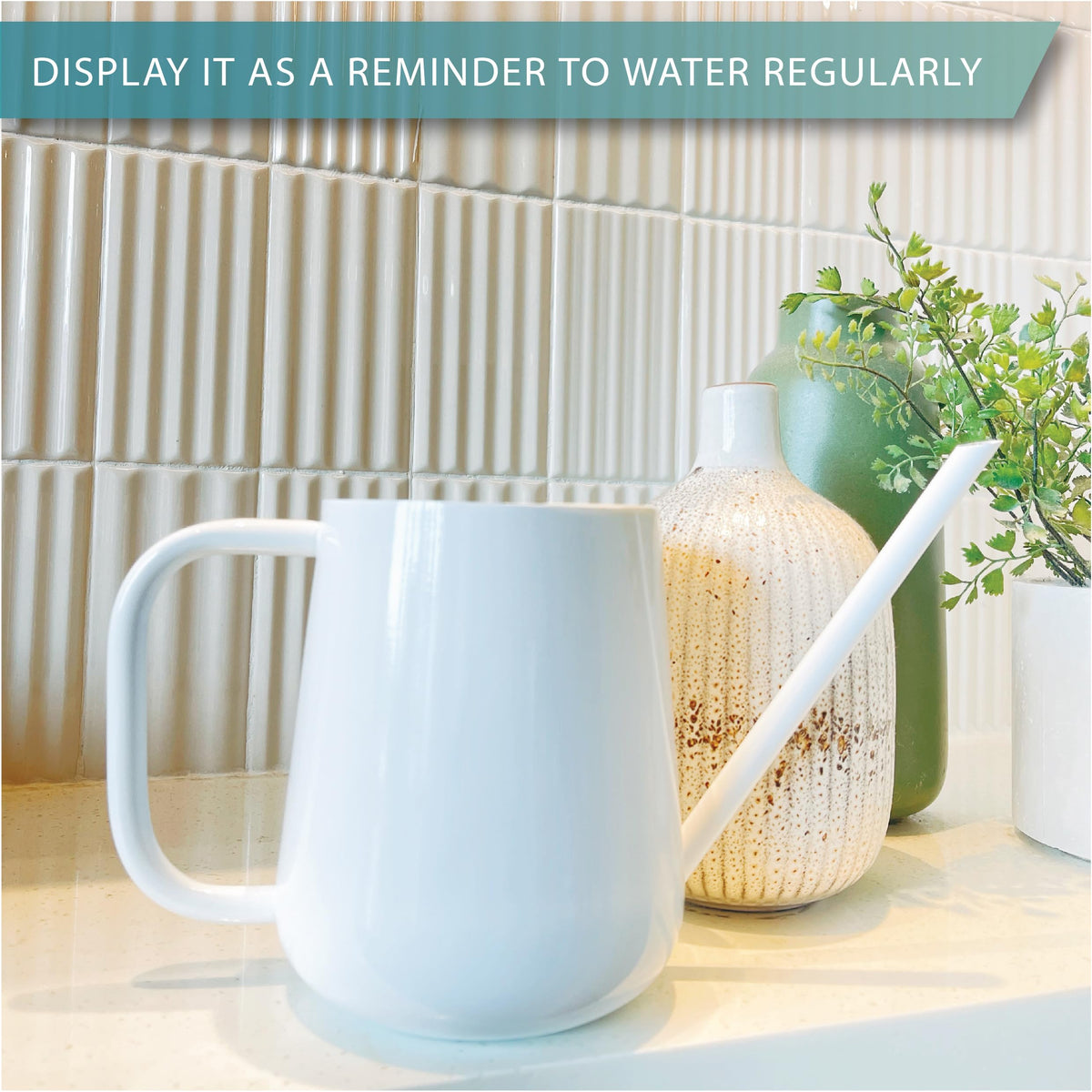 LOOPSEED Metal Watering Can for Indoor Houseplants Outdoor Garden Long Sprout Water Can for Succulents Herb Bonsai Modern Garden Tool 33.8oz/1000ml (Brilliant White)