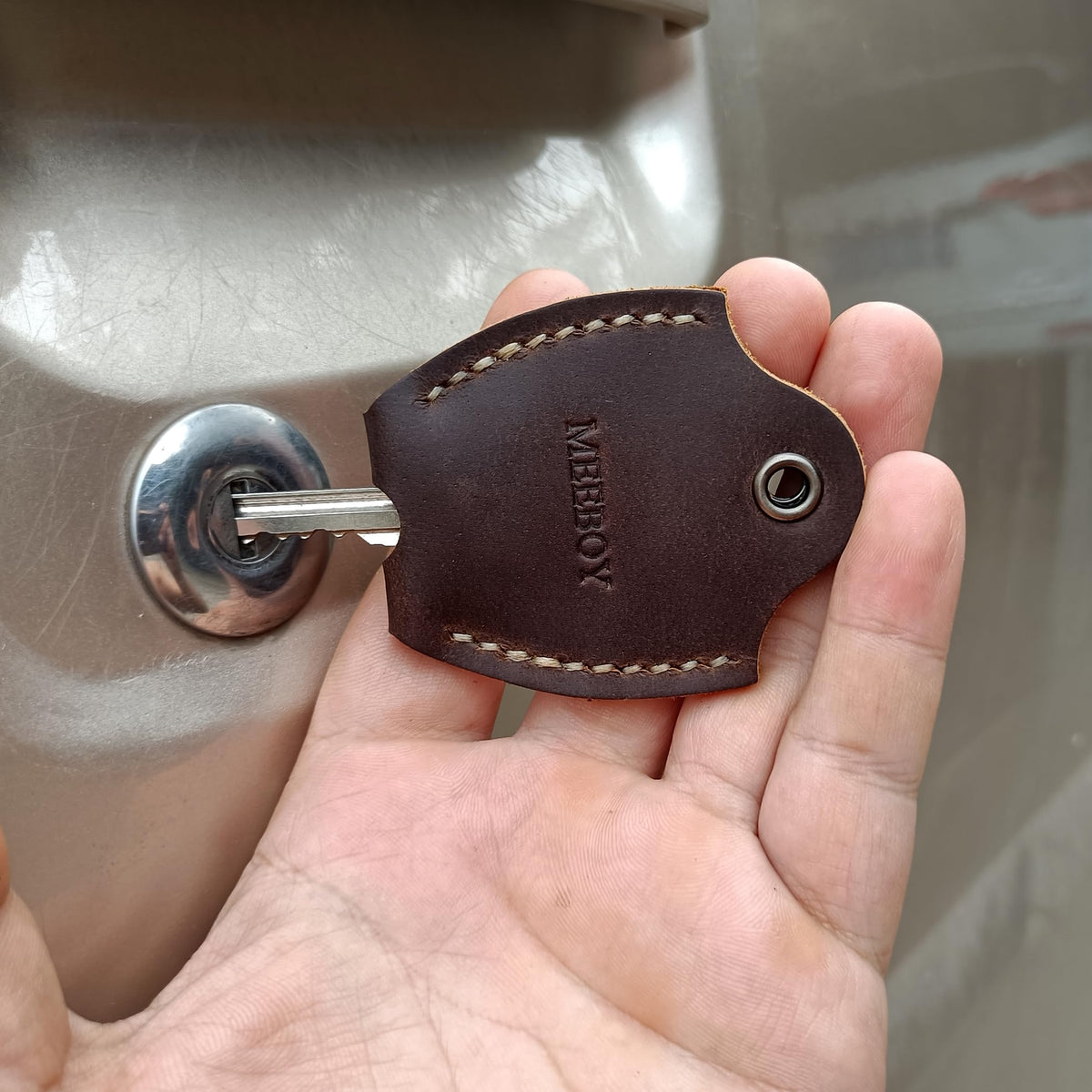 MEEBOY Handmade Leather car Key Sleeve for Broken Key car Key Cover for Men and Women (Coffee)