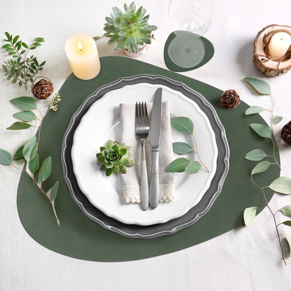 comfoyar Faux Leather Placemats with Coasters Set of 6, 13x16.5 Inch Non-Slip Dual-Sided Green Grey Place Mats, Washable Waterproof Table Mats for Indoor Kitchen Dining Party Table Decoration