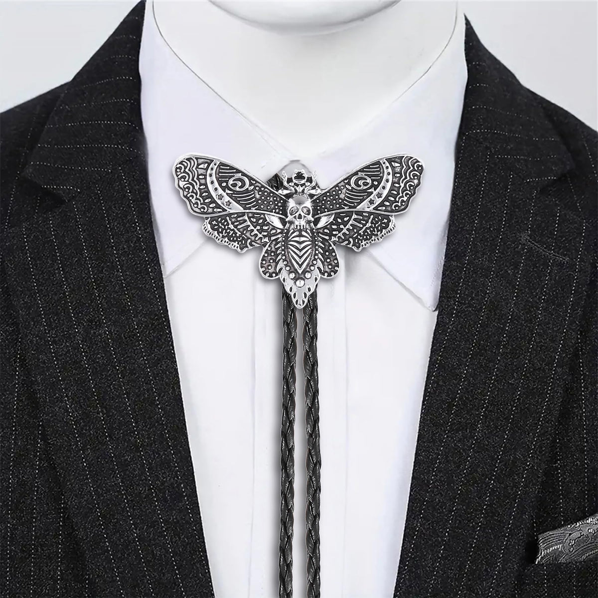 Western Bolo Tie for Men Women Death Head Moth Cowboy Bolo Tie Necktie Metal Insect Dead Gothic Punk Retro Jewelry(Silver)