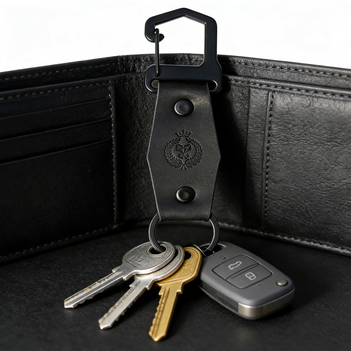 PALEVAN Genuine Leather Keychain Handmade Car Keychain Leather Key Chain Solid Metal Key Keeper Belt Loop Key Ring Holder (Black-Style2)