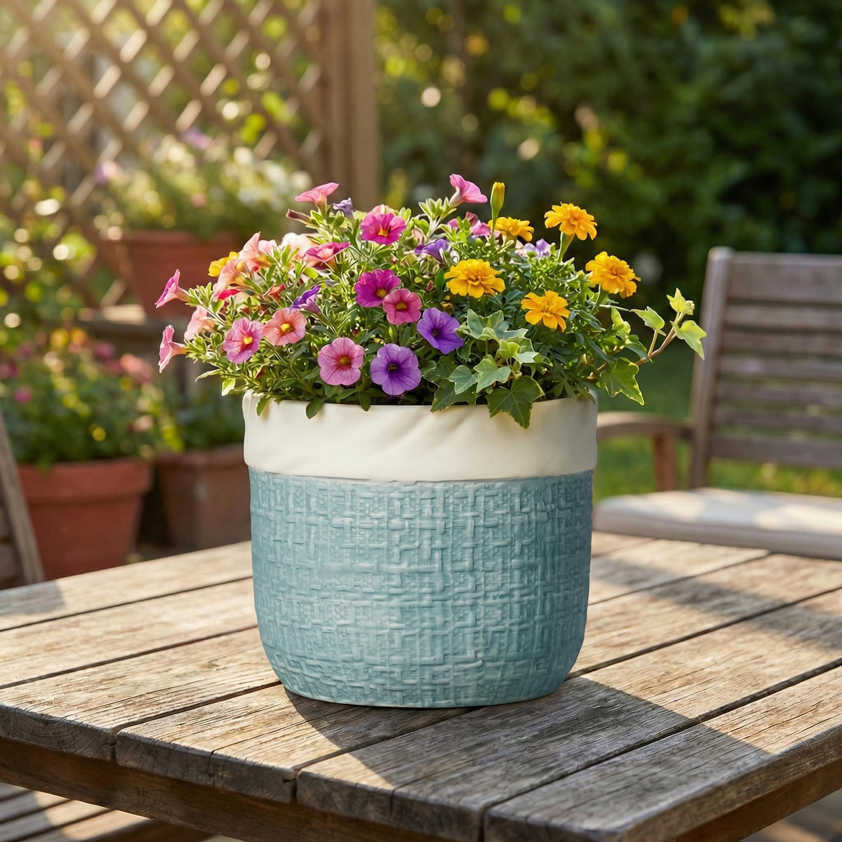 Teagas Ceramic Planter - 8 Inch Plant Pot for Indoor Outdoor Plants, Boho Planters with Drainage Hole and Plug, Round Decorative Flower Pots, Garden Home Office Decor, Plant Lover Gifts, Blue