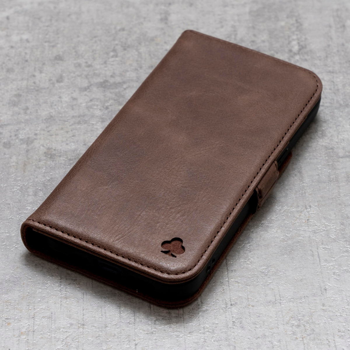 Porter Riley - Leather Case Compatible with Samsung Galaxy S26. Premium Genuine Leather Stand Case/Wallet/Cover (Chocolate Brown)