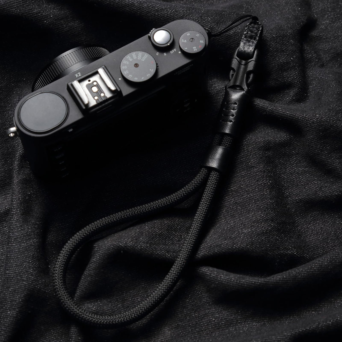 DBZZ Camera Leather Shoulder Neck Strap Wrist Dual-purpose with Quick Release Buckles For Fuji For Nikon For DSLR/SLR Cameras (wristband-black)
