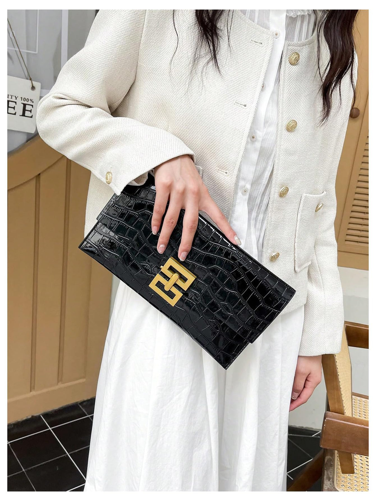 Verdusa Women's Clutch Evening Bags Trendy Envelope Handbags Metallic Purses Black One Size