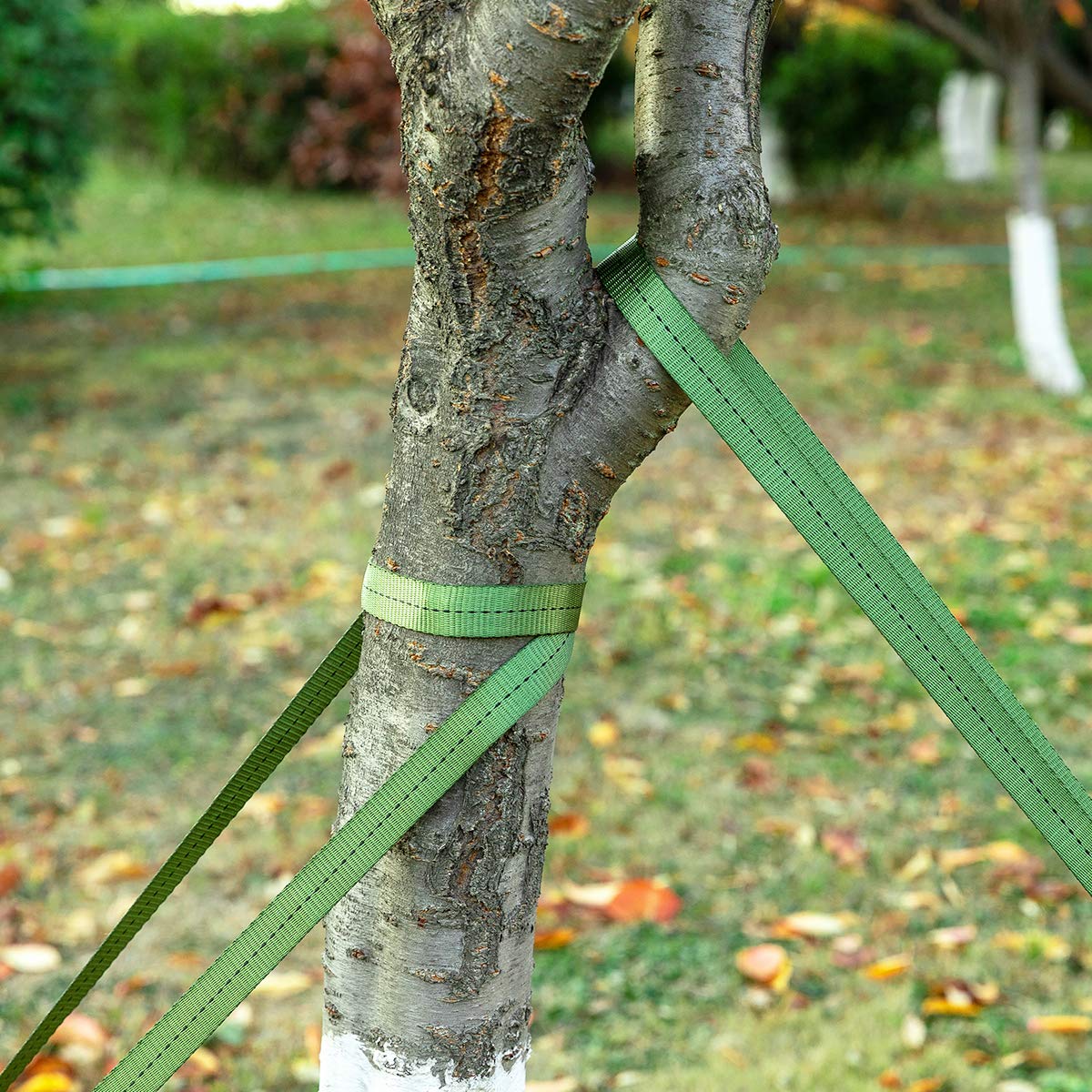 Biubee 2,425 Lbs Strength Tree Straps - 108FT Tree Tie Support Straps for Staking, Green Blend in with Landscaping for Guying Young Trees Straight and Storm Protection, for Outdoor Plants, 1" Wide