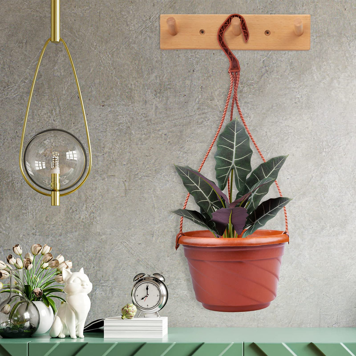 VIDELLY 4 Pieces Plastic Hanging Planters, 5.9 in Dia x 3.54 in H, Flower Plant Basket Pots Chain Holder Garden Decoration for Indoor and Outdoor Use, Red